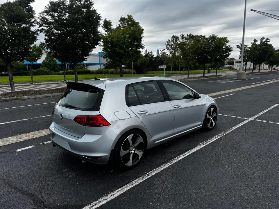 2015 Volkswagen GTI Mk7 - Image 12 of 31