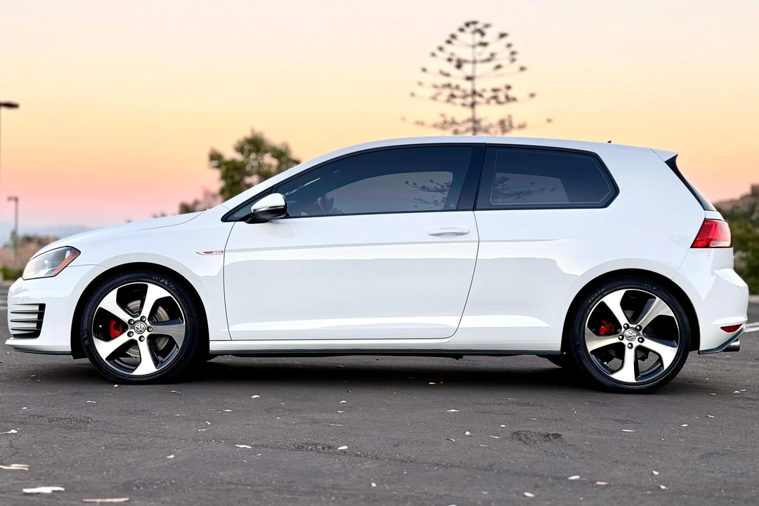 2015 Volkswagen GTI Mk7 - Image 3 of 31