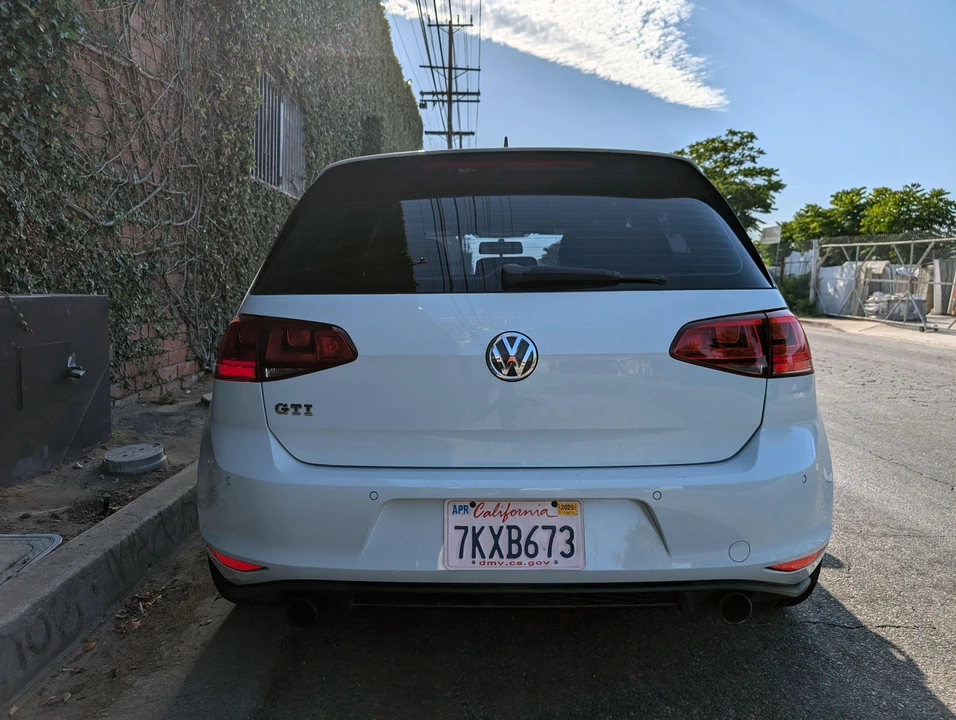 2015 Volkswagen GTI Mk7 - Image 26 of 31
