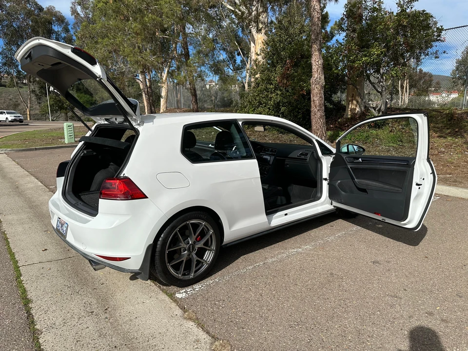 2015 Volkswagen GTI Mk7 - Image 17 of 31