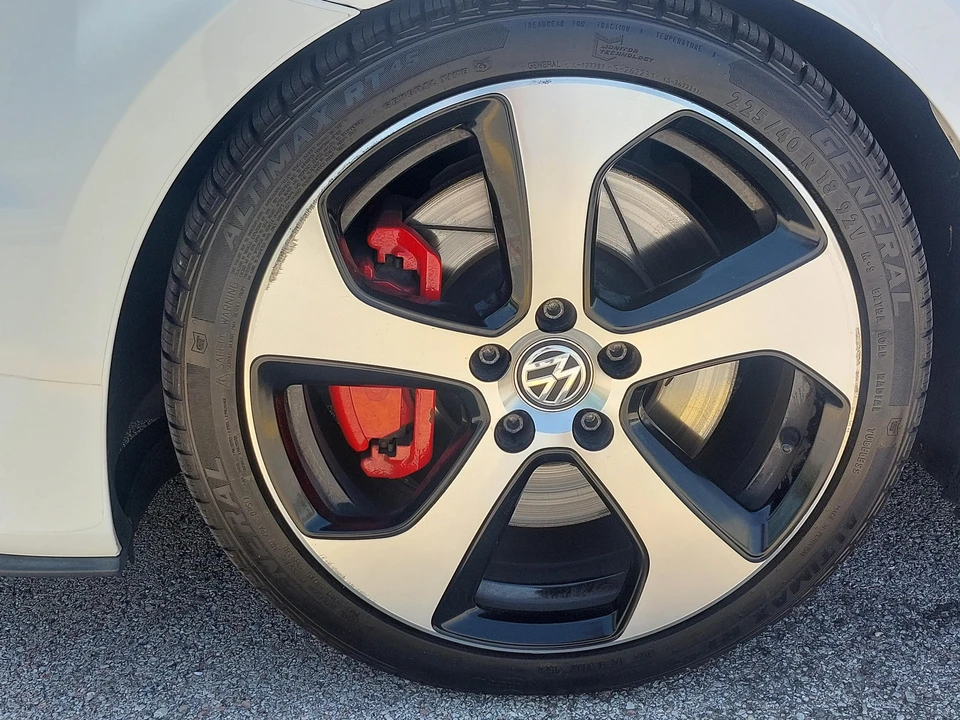 2015 Volkswagen GTI Mk7 - Image 25 of 31