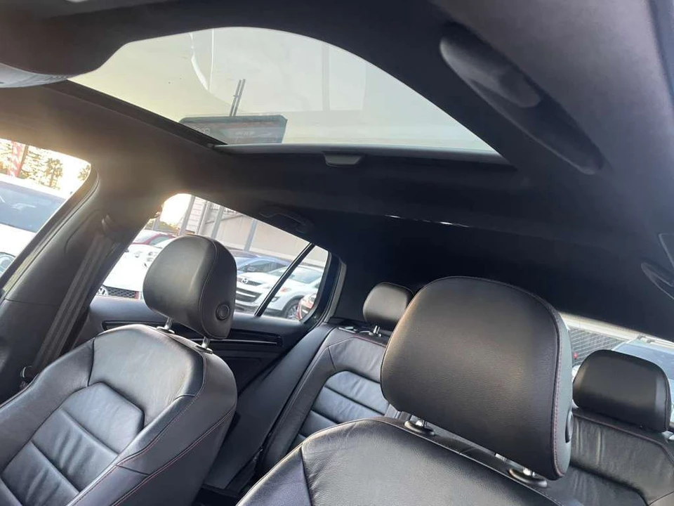 2015 Volkswagen GTI Mk7 - Image 11 of 17