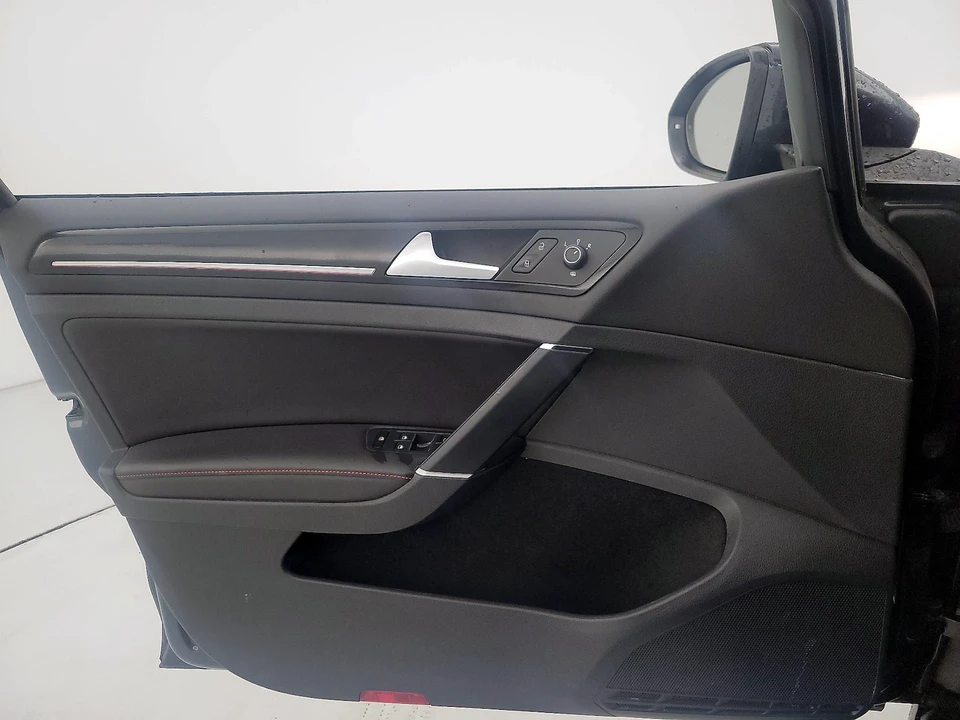 2015 Volkswagen GTI Mk7 - Image 13 of 27