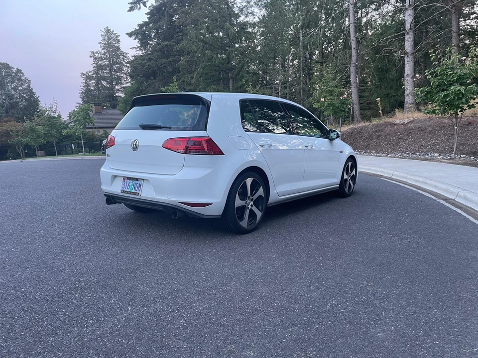 2015 Volkswagen GTI Mk7 - Image 8 of 31
