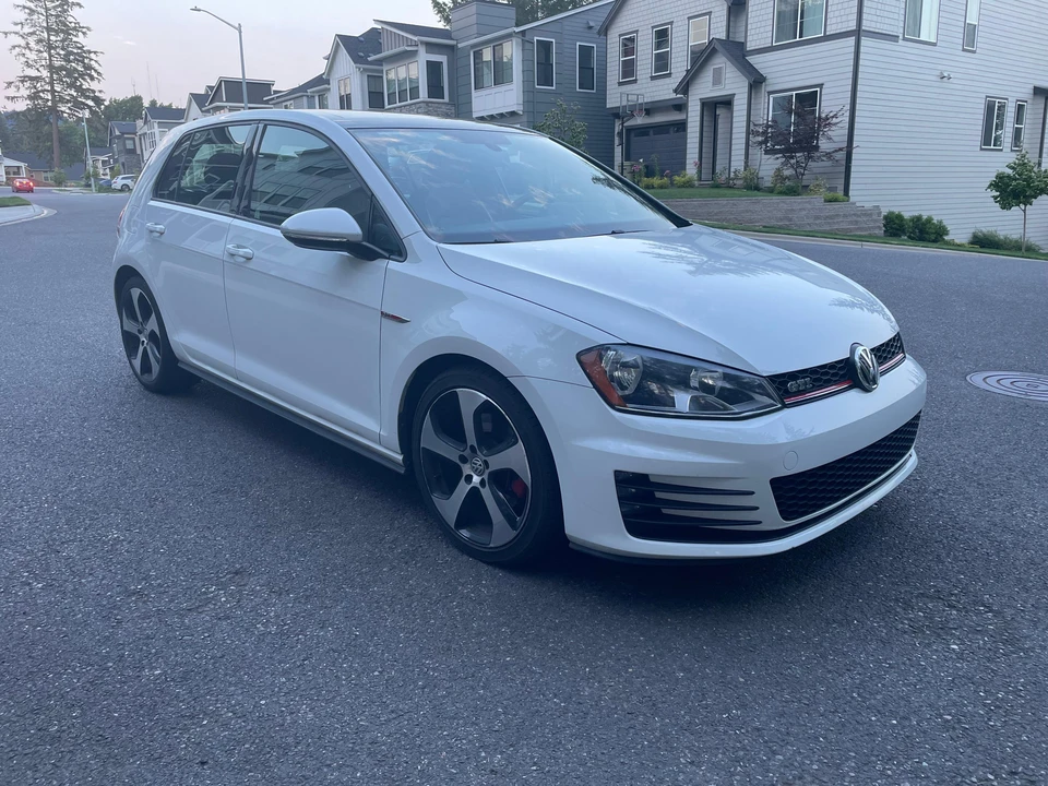 2015 Volkswagen GTI Mk7 - Image 9 of 31
