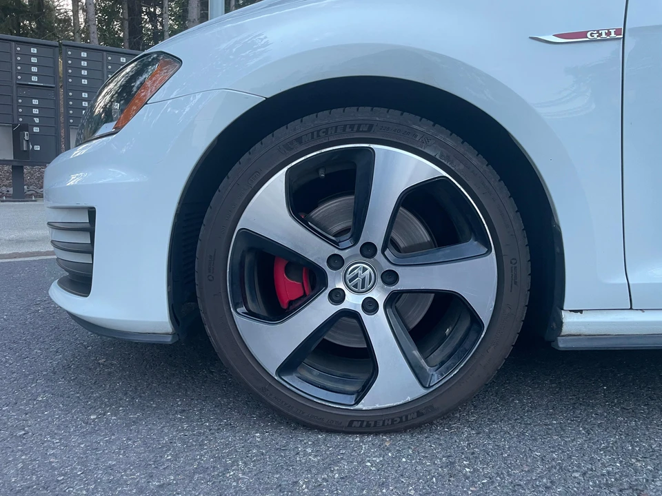 2015 Volkswagen GTI Mk7 - Image 29 of 31