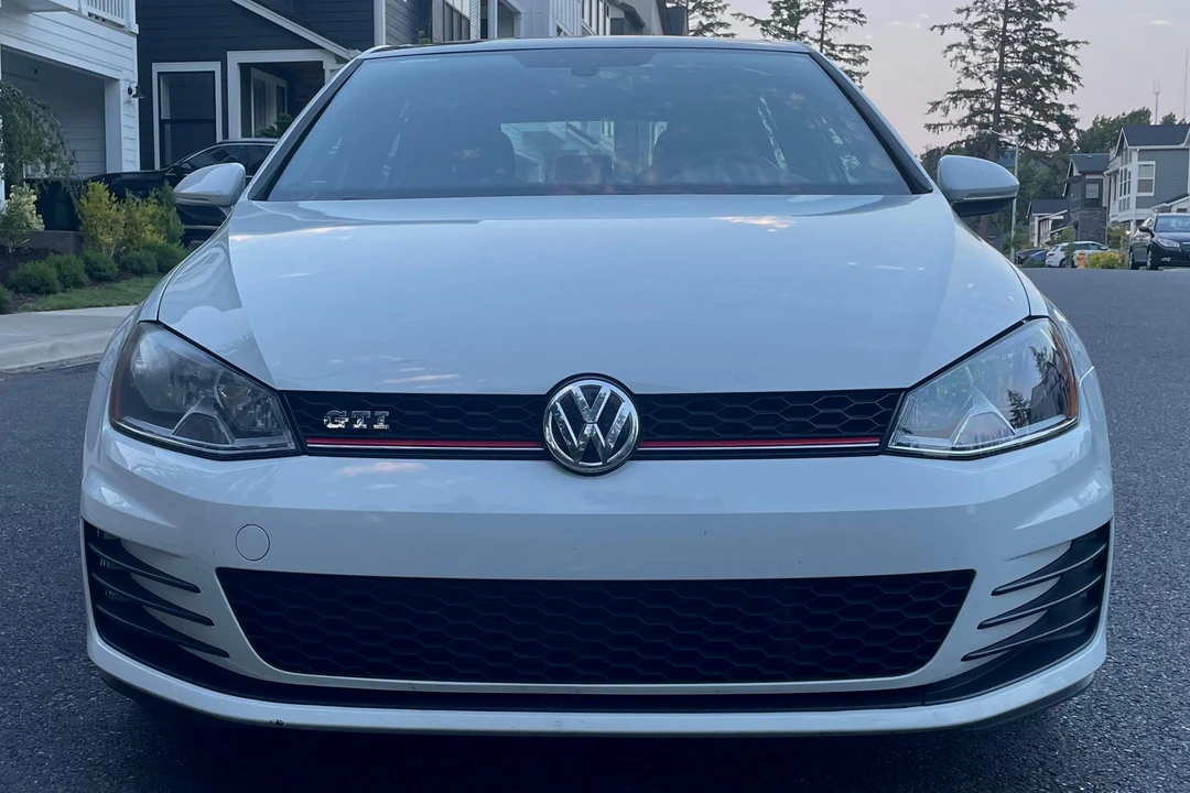 2015 Volkswagen GTI Mk7 - Image 2 of 31