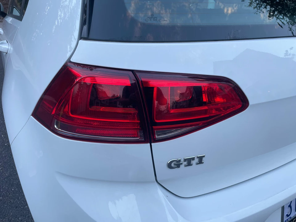 2015 Volkswagen GTI Mk7 - Image 19 of 31