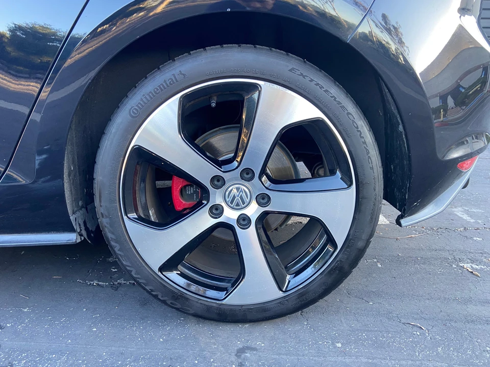 2015 Volkswagen GTI Mk7 - Image 24 of 31