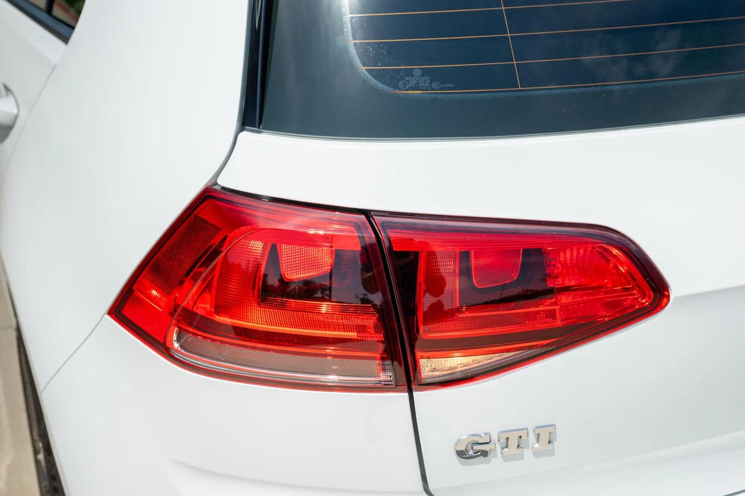 2015 Volkswagen GTI Mk7 - Image 16 of 31