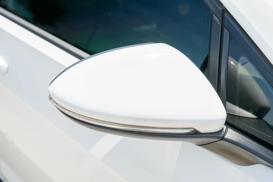 2015 Volkswagen GTI Mk7 - Image 25 of 31