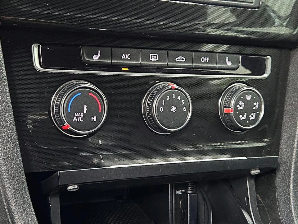 2015 Volkswagen GTI Mk7 - Image 17 of 27