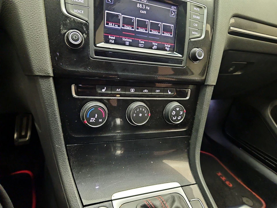 2015 Volkswagen GTI Mk7 - Image 16 of 22