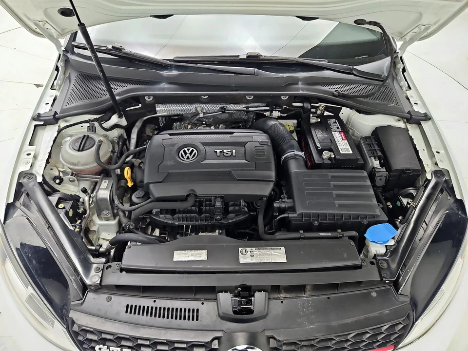 2015 Volkswagen GTI Mk7 - Image 19 of 22