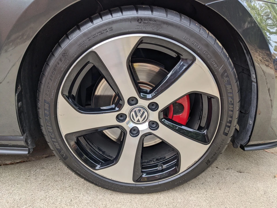 2015 Volkswagen GTI Mk7 - Image 29 of 31