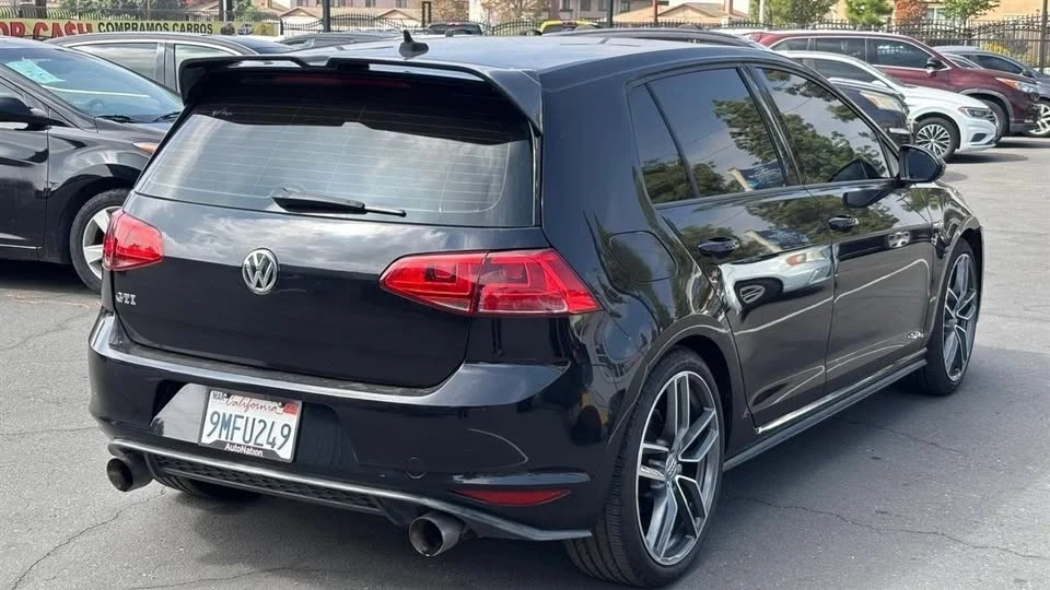 2015 Volkswagen GTI Mk7 - Image 9 of 20