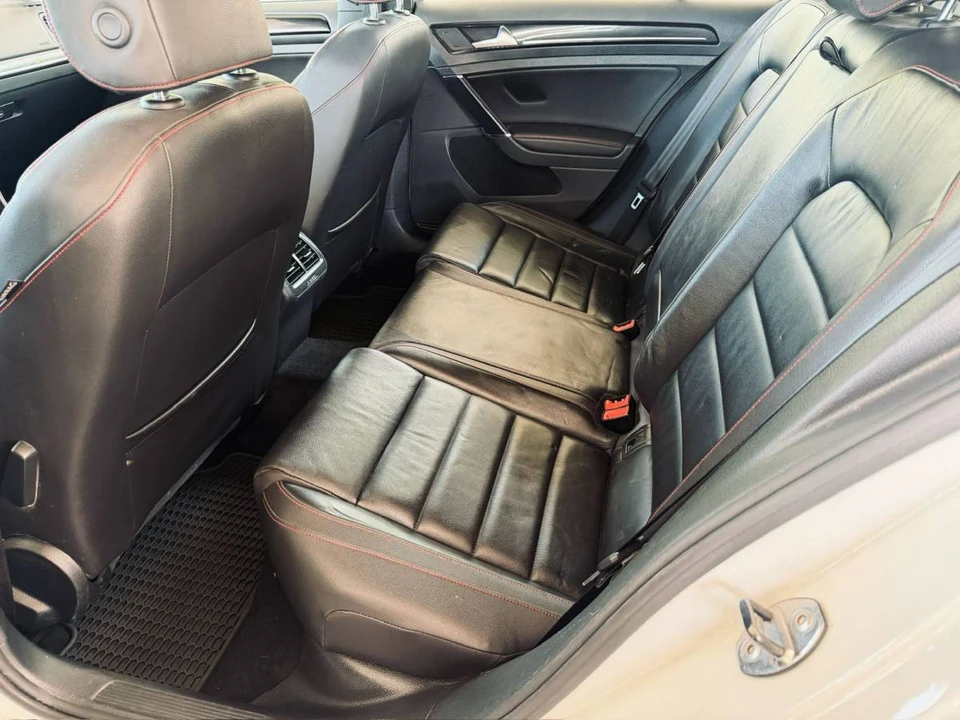 2015 Volkswagen GTI Mk7 - Image 19 of 20
