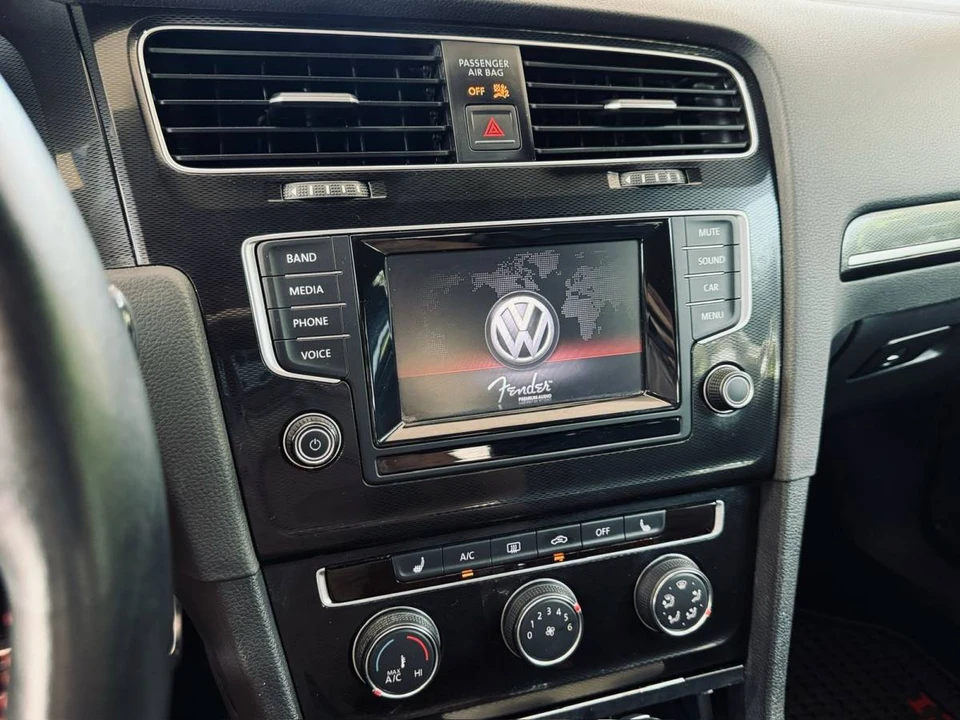 2015 Volkswagen GTI Mk7 - Image 11 of 20