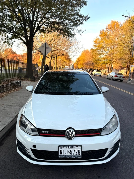 2015 Volkswagen Golf Mk7 - Image 2 of 14
