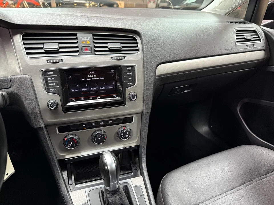 2015 Volkswagen Golf Mk7 - Image 21 of 31