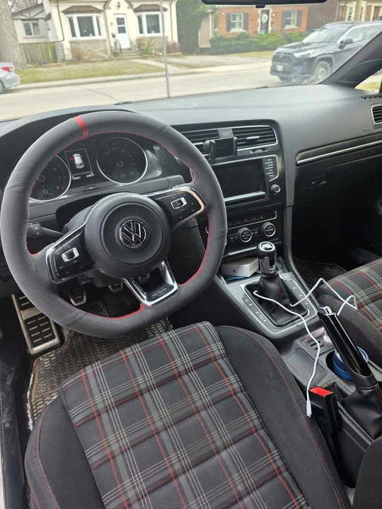 2015 Volkswagen GTI Mk7 - Image 5 of 8