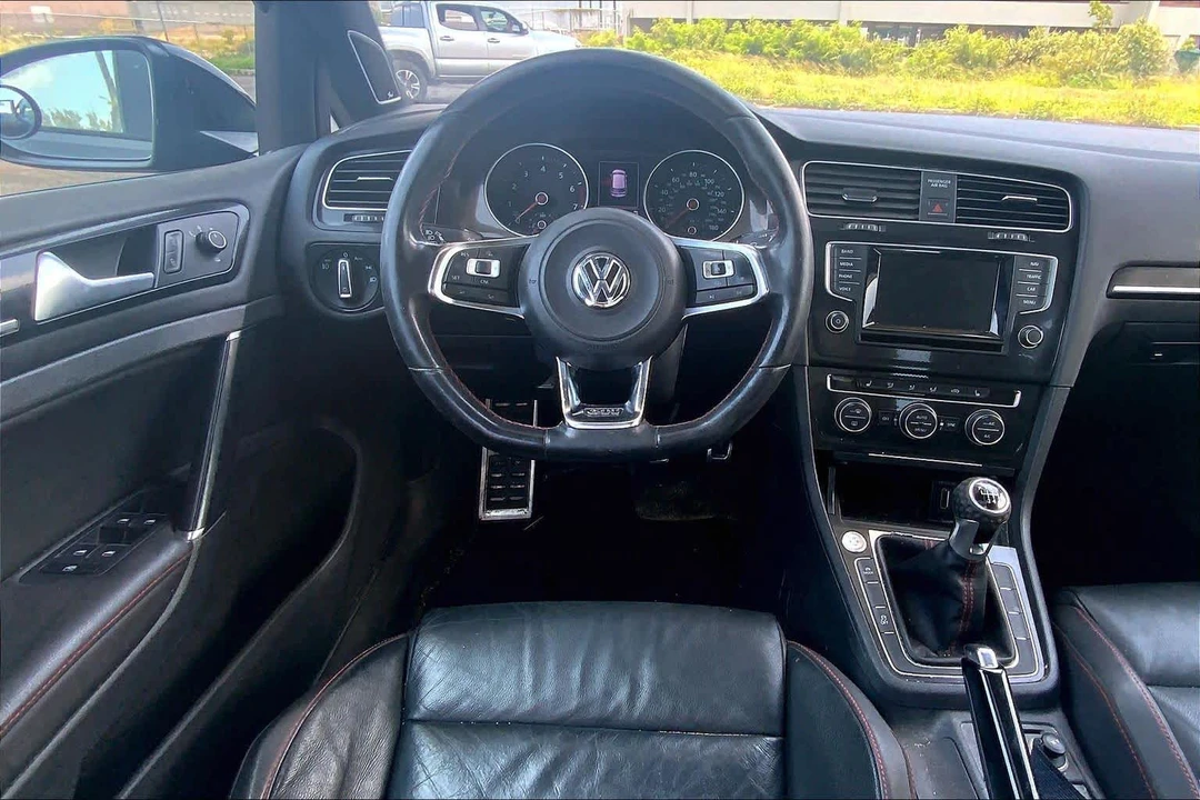 2015 Volkswagen GTI Mk7 - Image 14 of 31