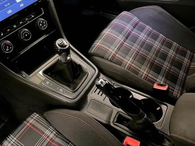 2015 Volkswagen GTI Mk7 - Image 18 of 31