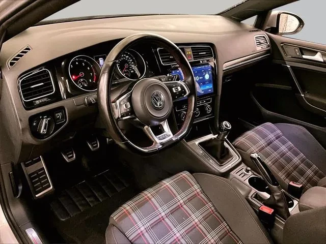 2015 Volkswagen GTI Mk7 - Image 14 of 31