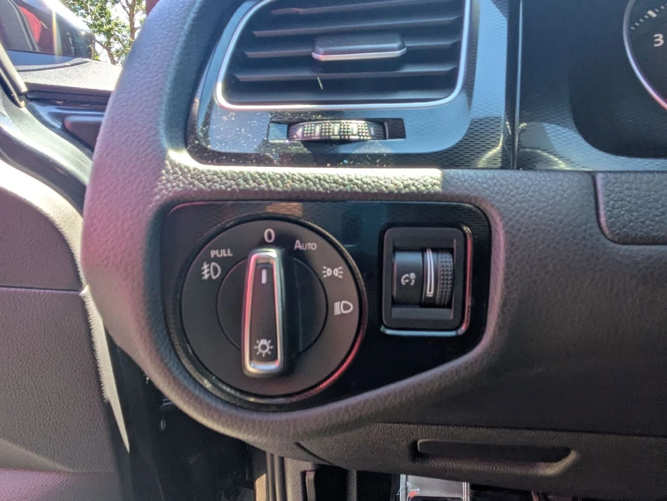 2015 Volkswagen GTI Mk7 - Image 20 of 31