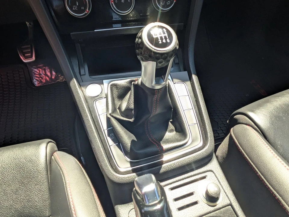 2015 Volkswagen GTI Mk7 - Image 17 of 31