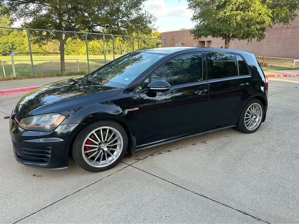 2015 Volkswagen GTI Mk7 - Image 2 of 9