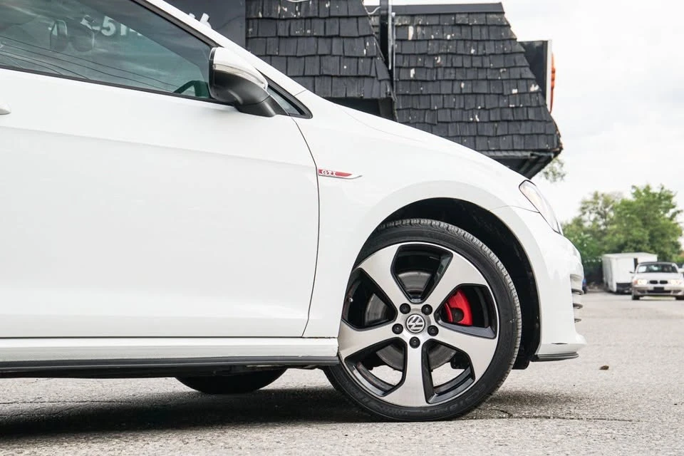 2015 Volkswagen GTI Mk7 - Image 9 of 20