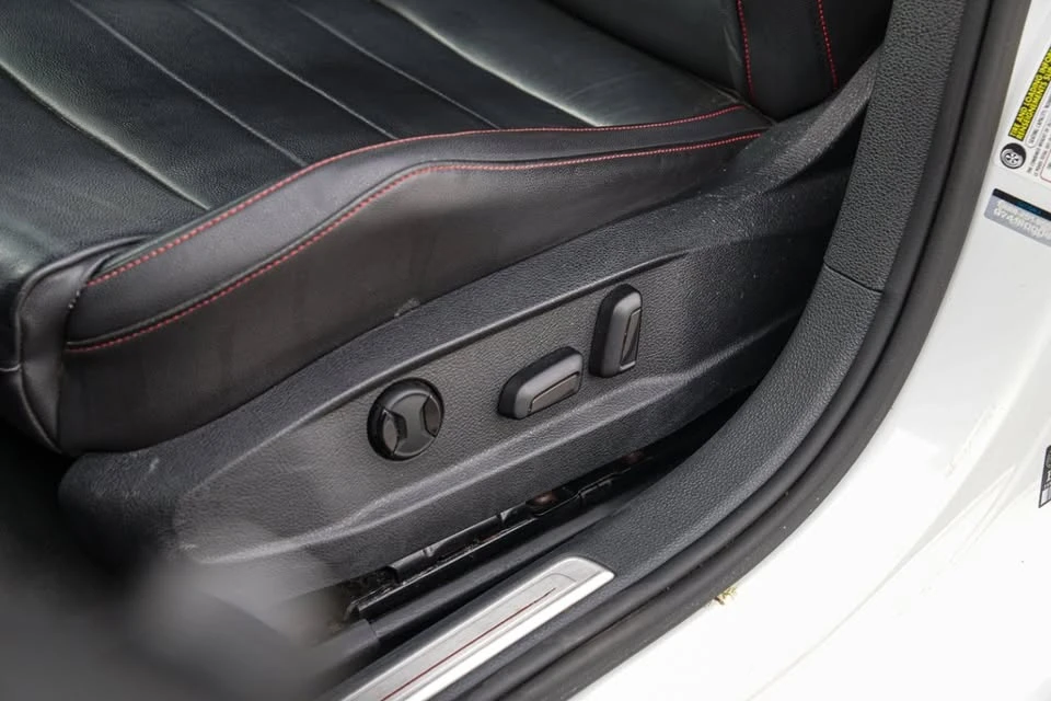 2015 Volkswagen GTI Mk7 - Image 19 of 20