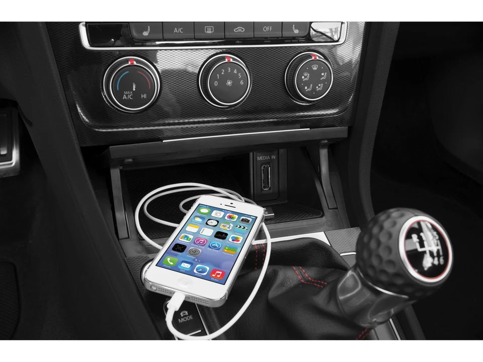 2015 Volkswagen GTI Mk7 - Image 16 of 20