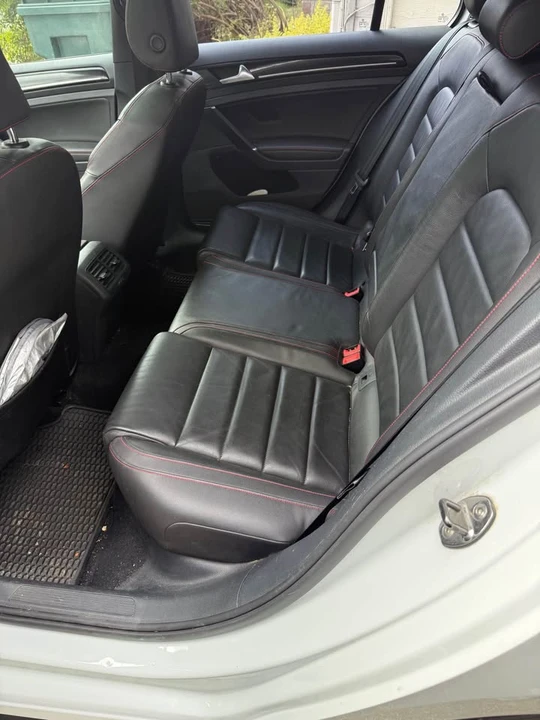 2015 Volkswagen GTI Mk7 - Image 8 of 9