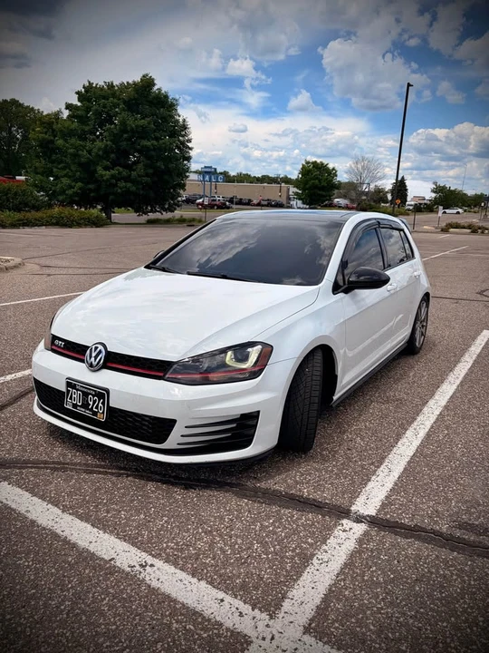 2015 Volkswagen GTI Mk7 - Image 2 of 17