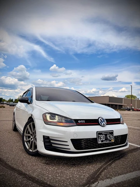 2015 Volkswagen GTI Mk7 - Image 3 of 17