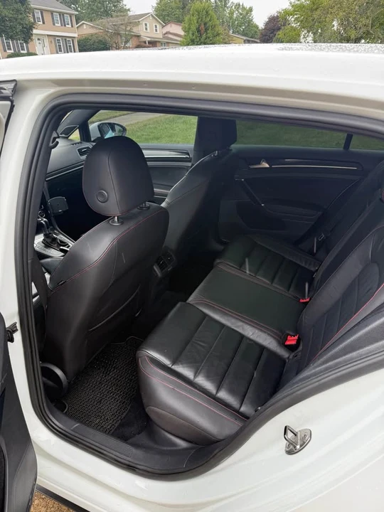 2015 Volkswagen GTI Mk7 - Image 10 of 15