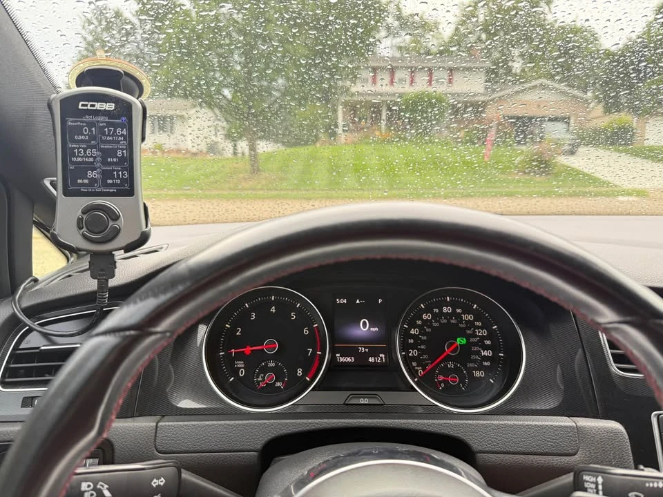 2015 Volkswagen GTI Mk7 - Image 11 of 15