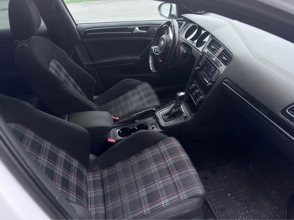 2015 Volkswagen GTI Mk7 - Image 12 of 20