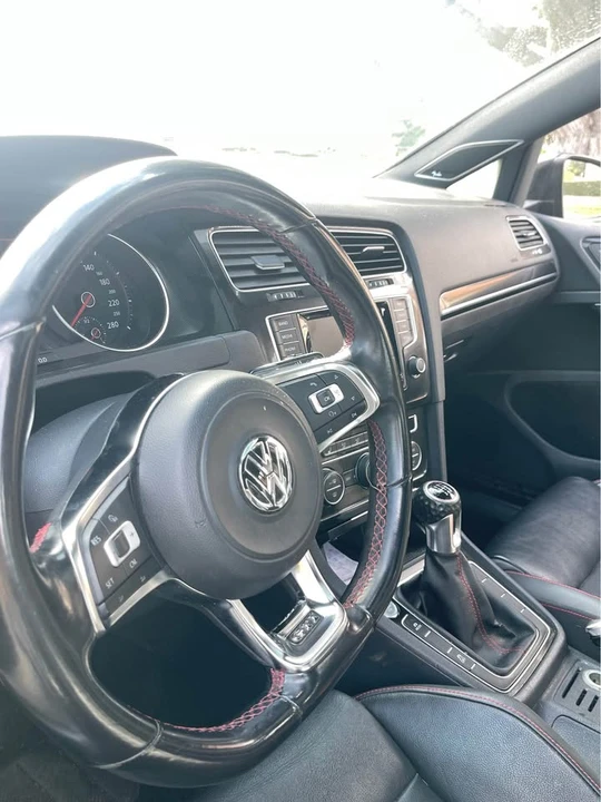 2015 Volkswagen GTI Mk7 - Image 9 of 12