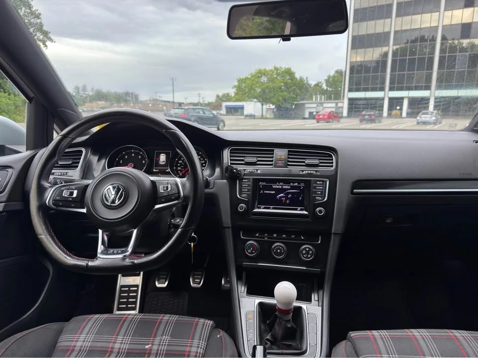 2015 Volkswagen GTI Mk7 - Image 14 of 15