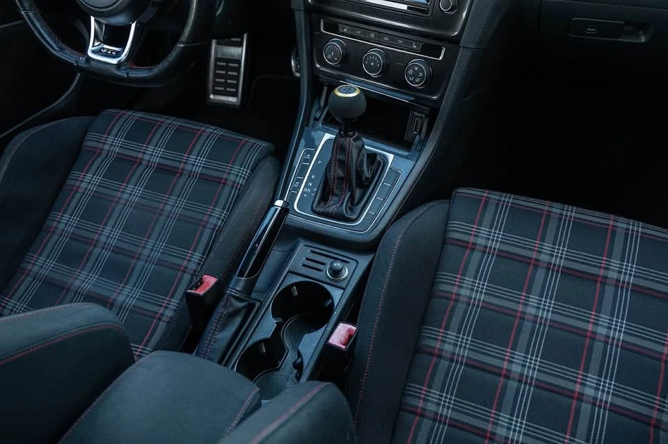 2015 Volkswagen GTI Mk7 - Image 4 of 15