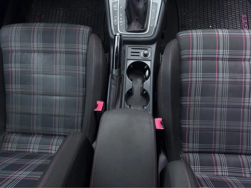 2015 Volkswagen GTI Mk7 - Image 16 of 20