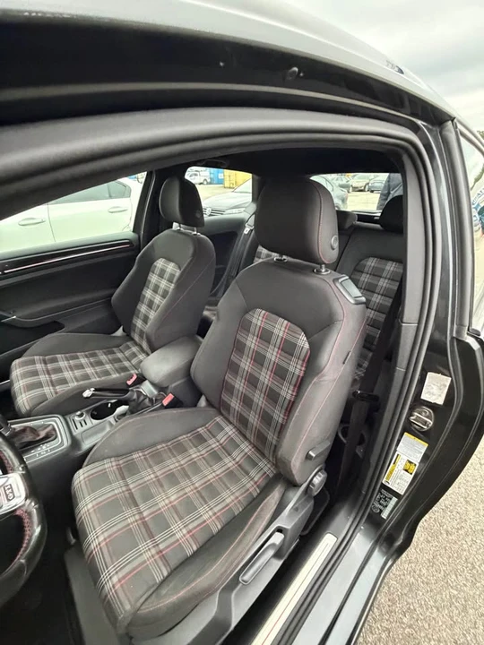 2015 Volkswagen GTI Mk7 - Image 9 of 10