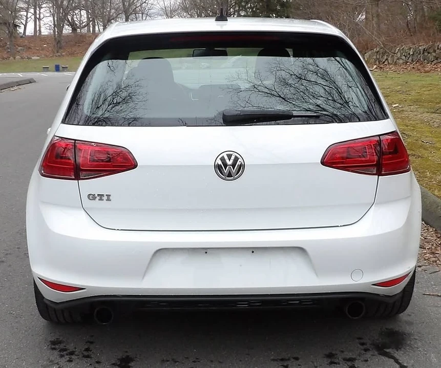 2015 Volkswagen GTI Mk7 - Image 6 of 18