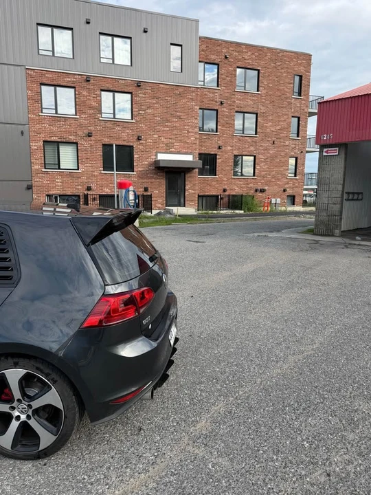 2015 Volkswagen GTI Mk7 - Image 7 of 9