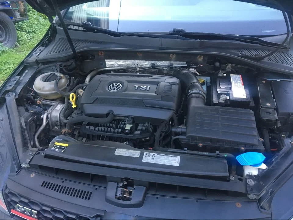 2015 Volkswagen GTI Mk7 - Image 11 of 12