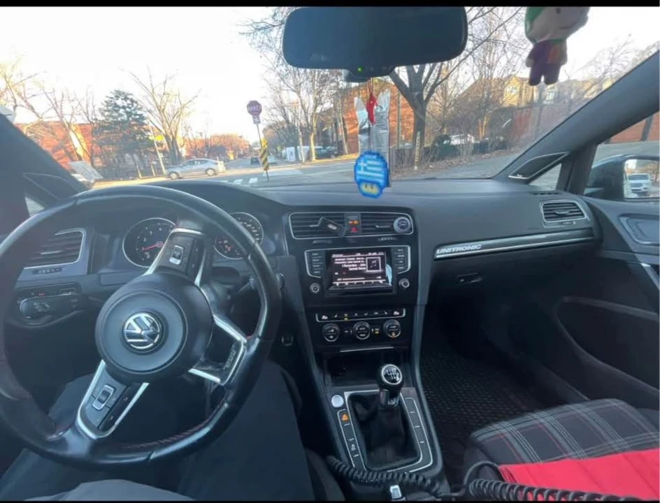 2015 Volkswagen GTI Mk7 - Image 3 of 4