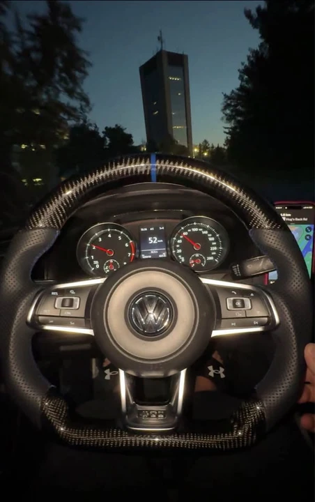 2015 Volkswagen GTI Mk7 - Image 4 of 4
